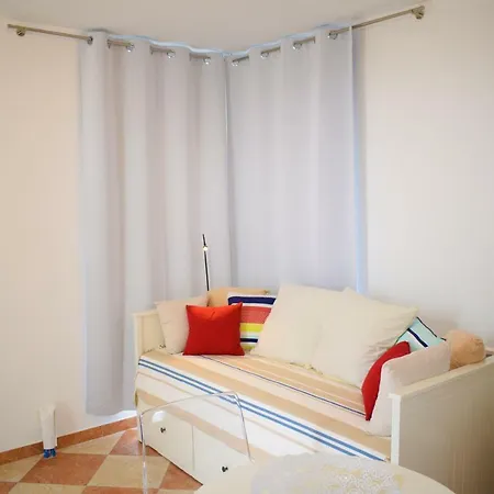 Ornamenta Apartment *
