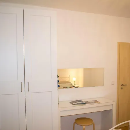 Ornamenta Apartment *