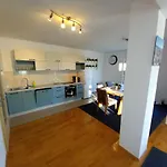 Ornamenta - 5min To - Free Parking Appartement *